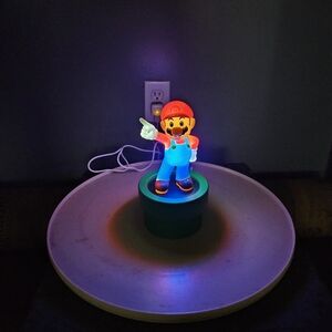 Super Mario , Night Light, Battery Or Power Plug, Nintendo, 2017